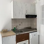 Marina Studios Апартаменты *