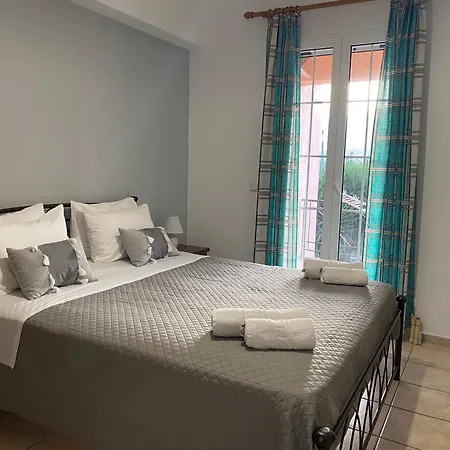 Marina Studios Sami (Kefalonia)